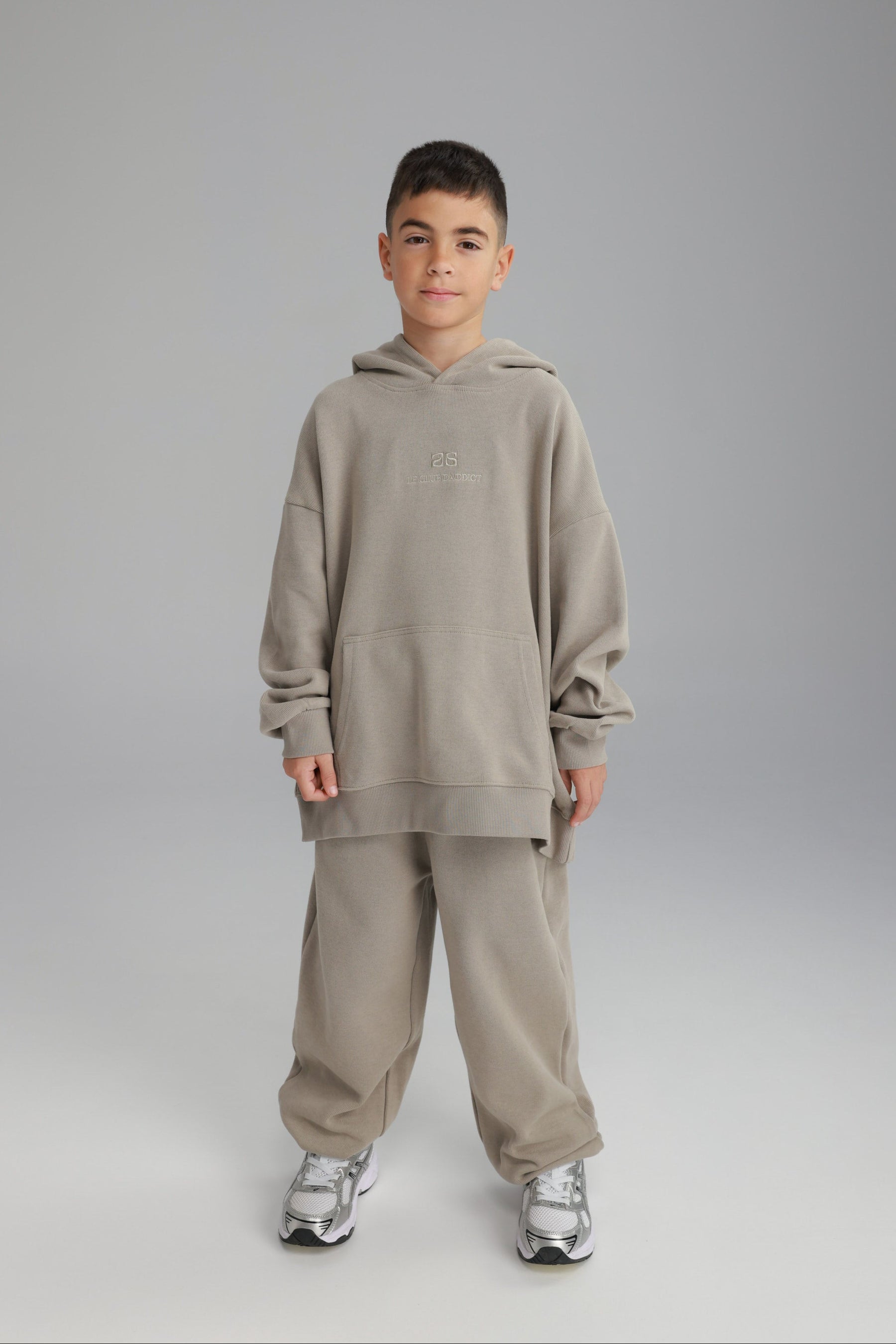 חליפת סלינה חאקי