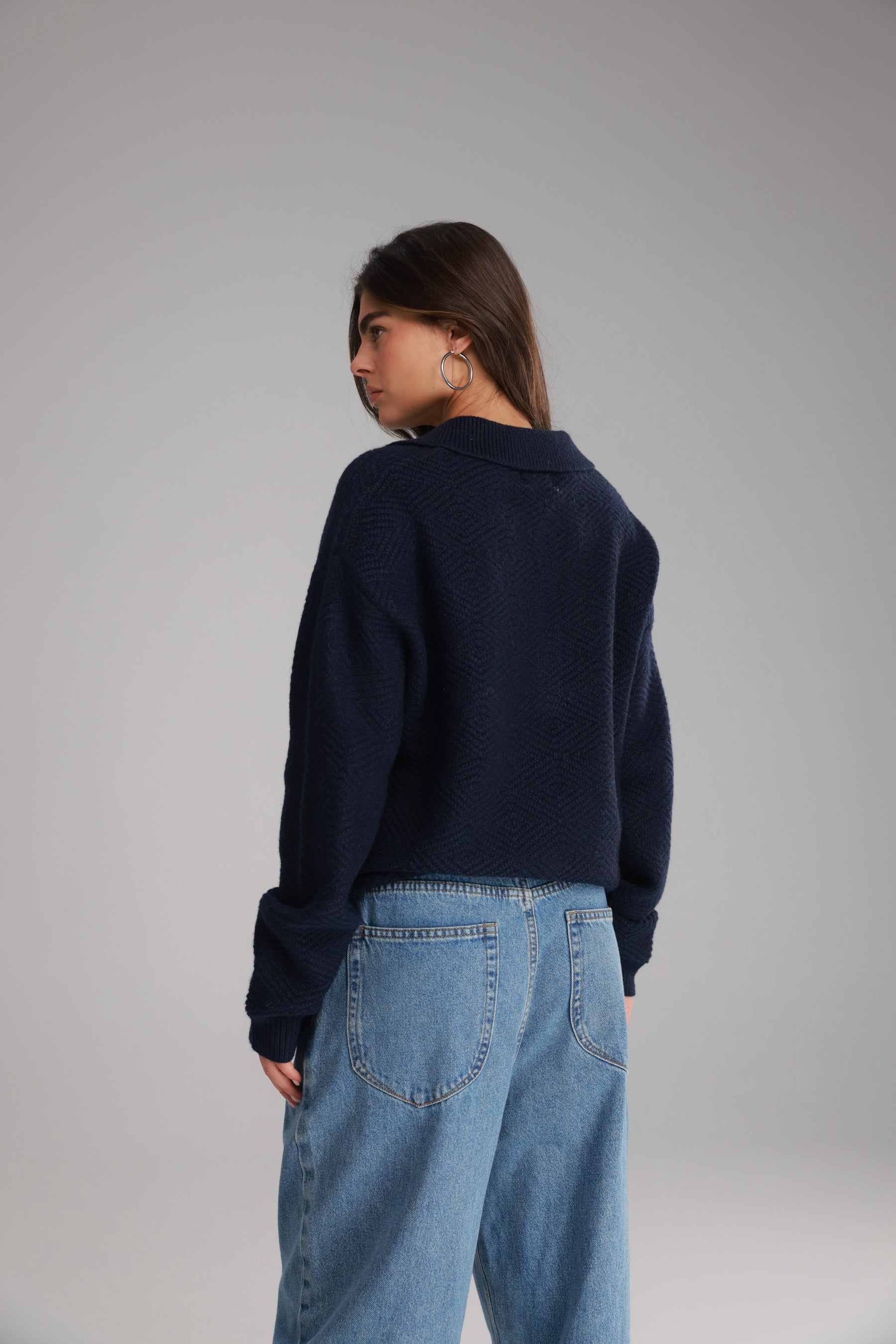 סוודר נורדי נייבי