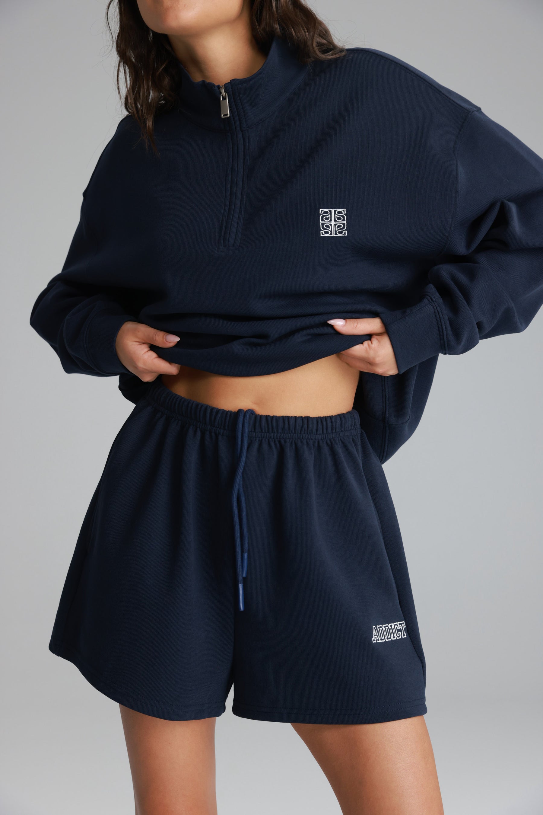 חליפת לאיה נייבי