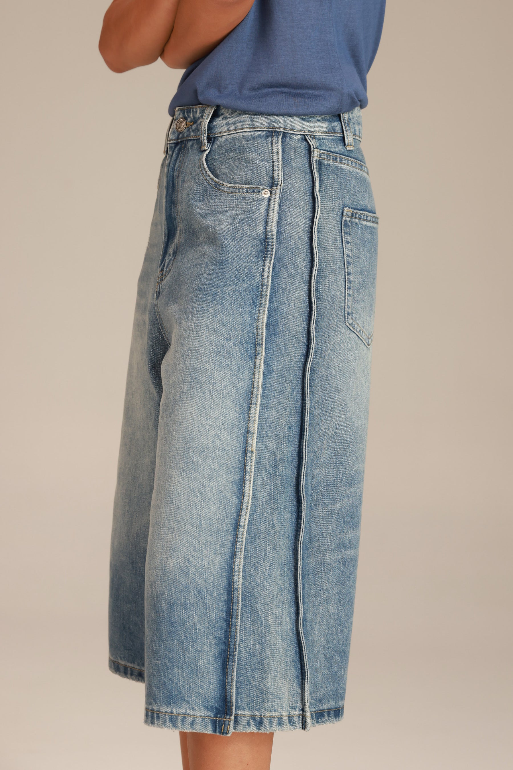 ג'ינס נאמס כחול