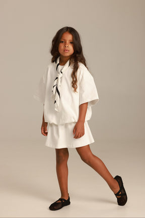 שמלת ארניקה לבנה