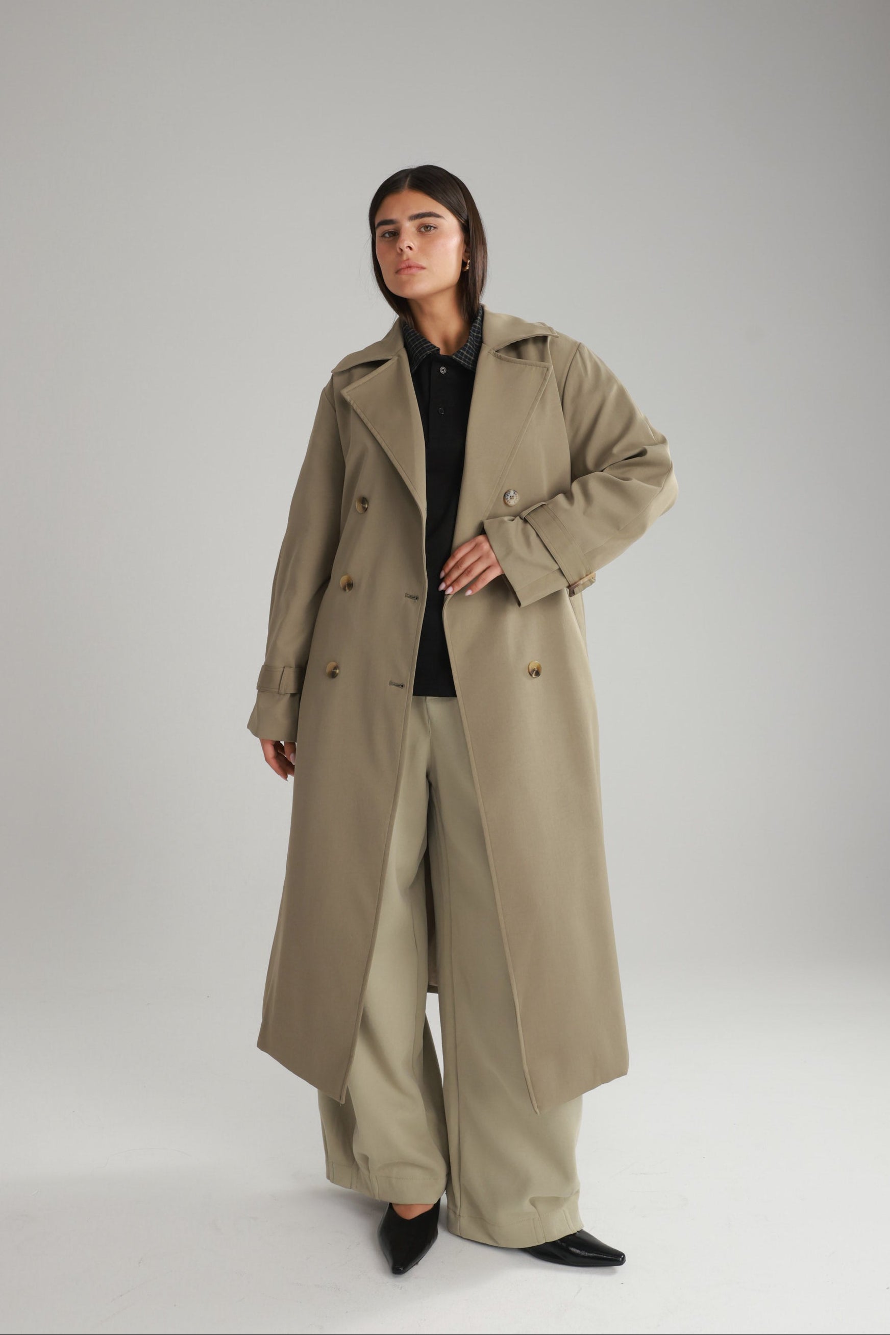 טרנץ' מייק חאקי