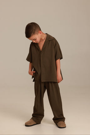 חליפת ג'וזי חומה