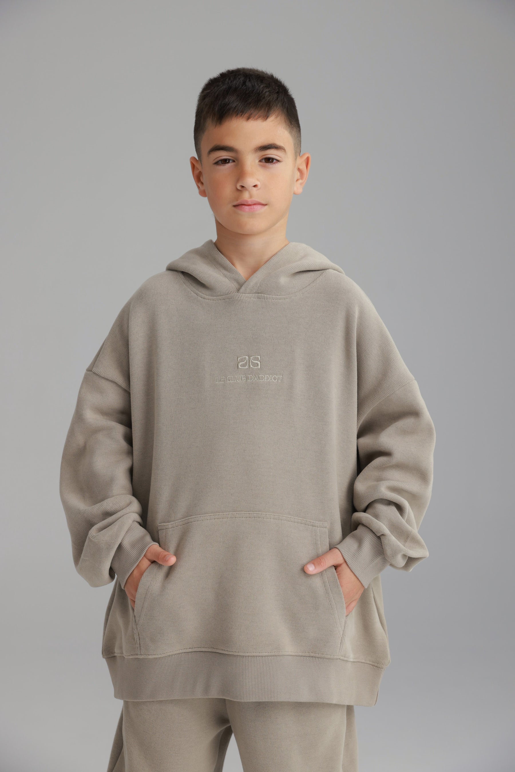 חליפת סלינה חאקי