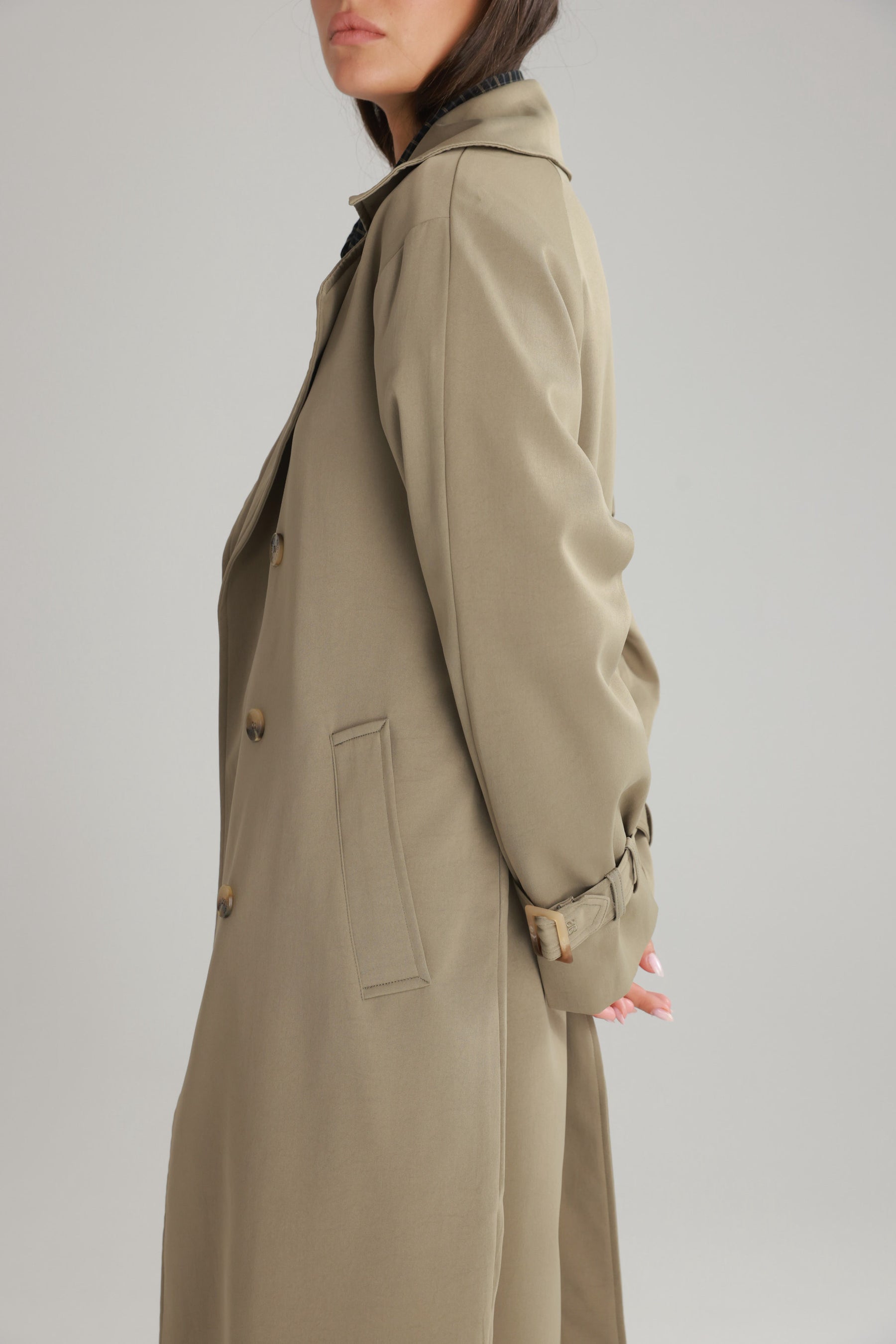 טרנץ' מייק חאקי