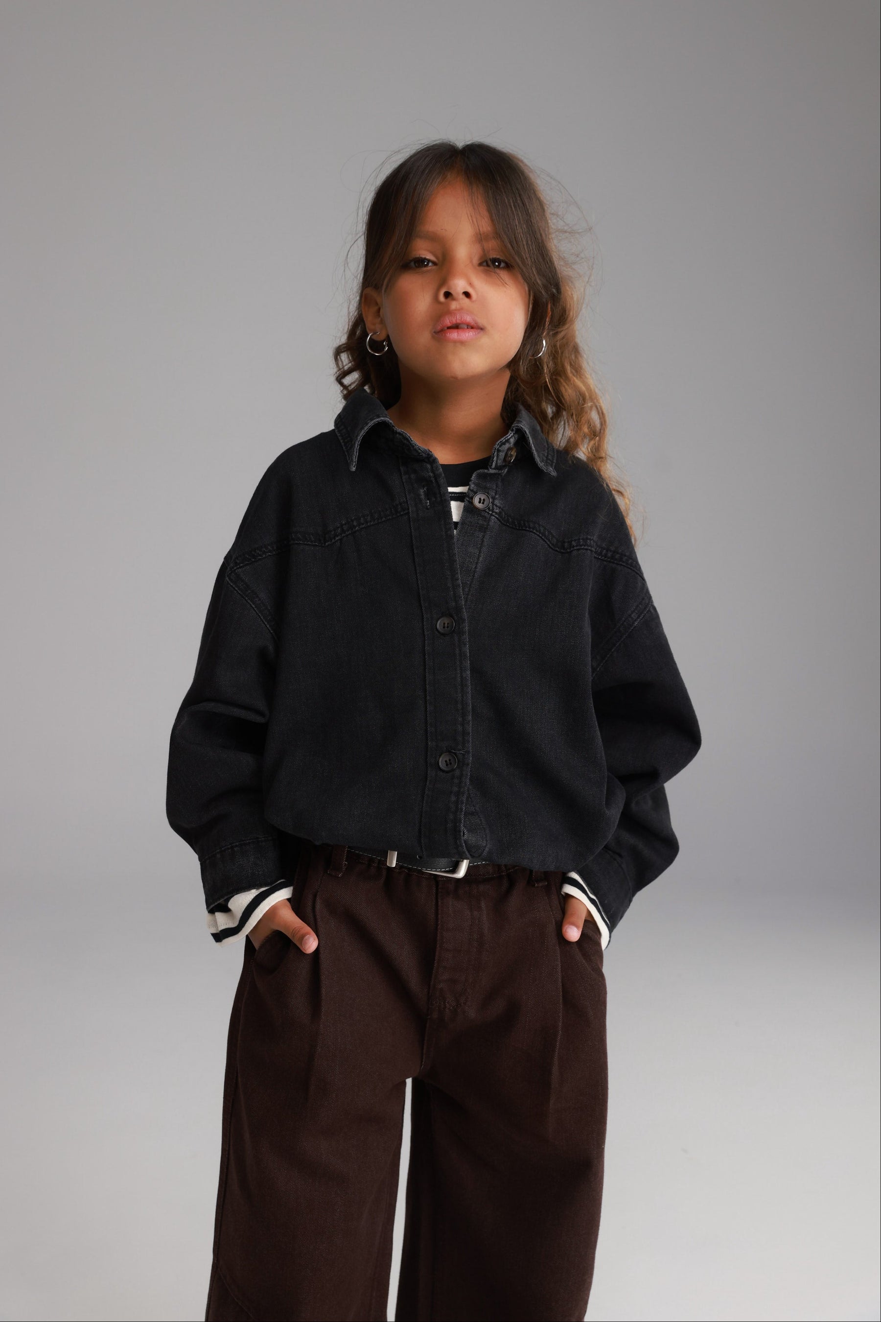 חולצת ג'ינס מייקי שחורה