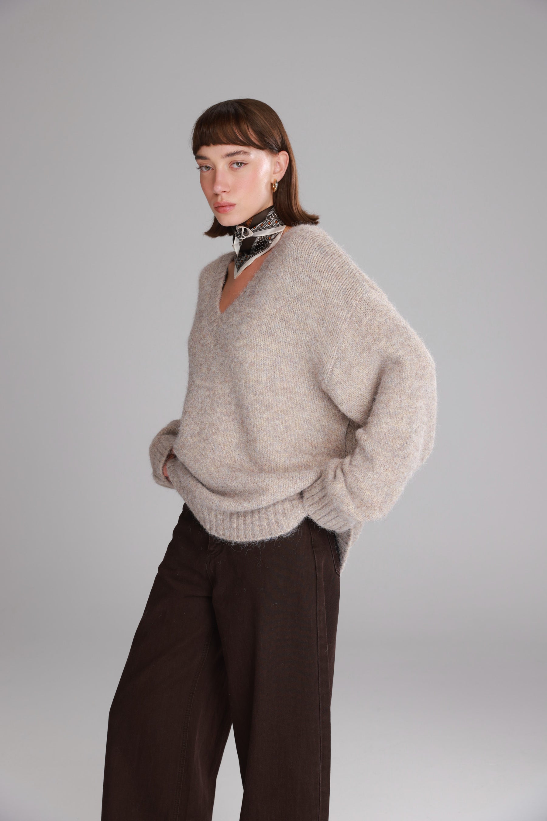 סוודר סאלי בז'