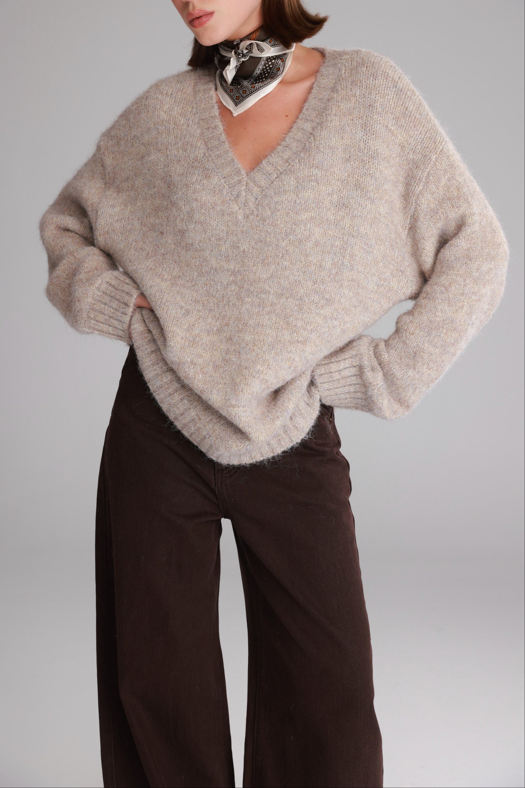 סוודר סאלי בז'