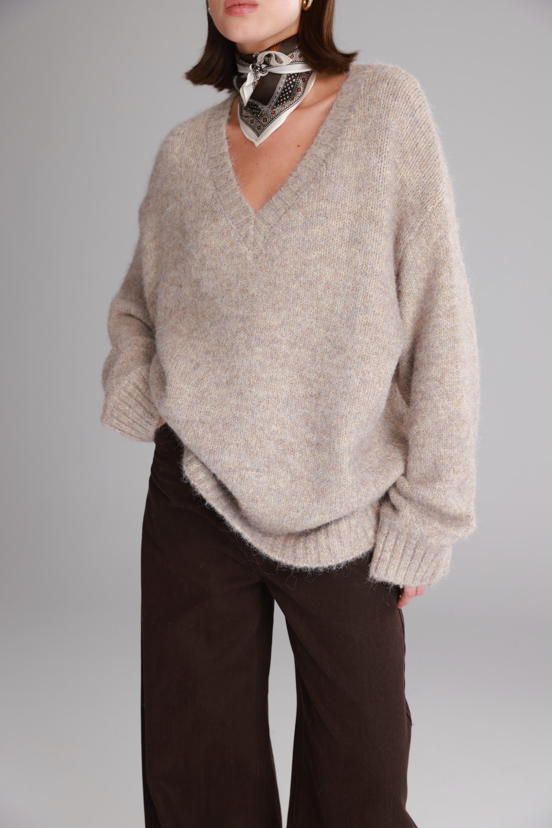 סוודר סאלי בז'