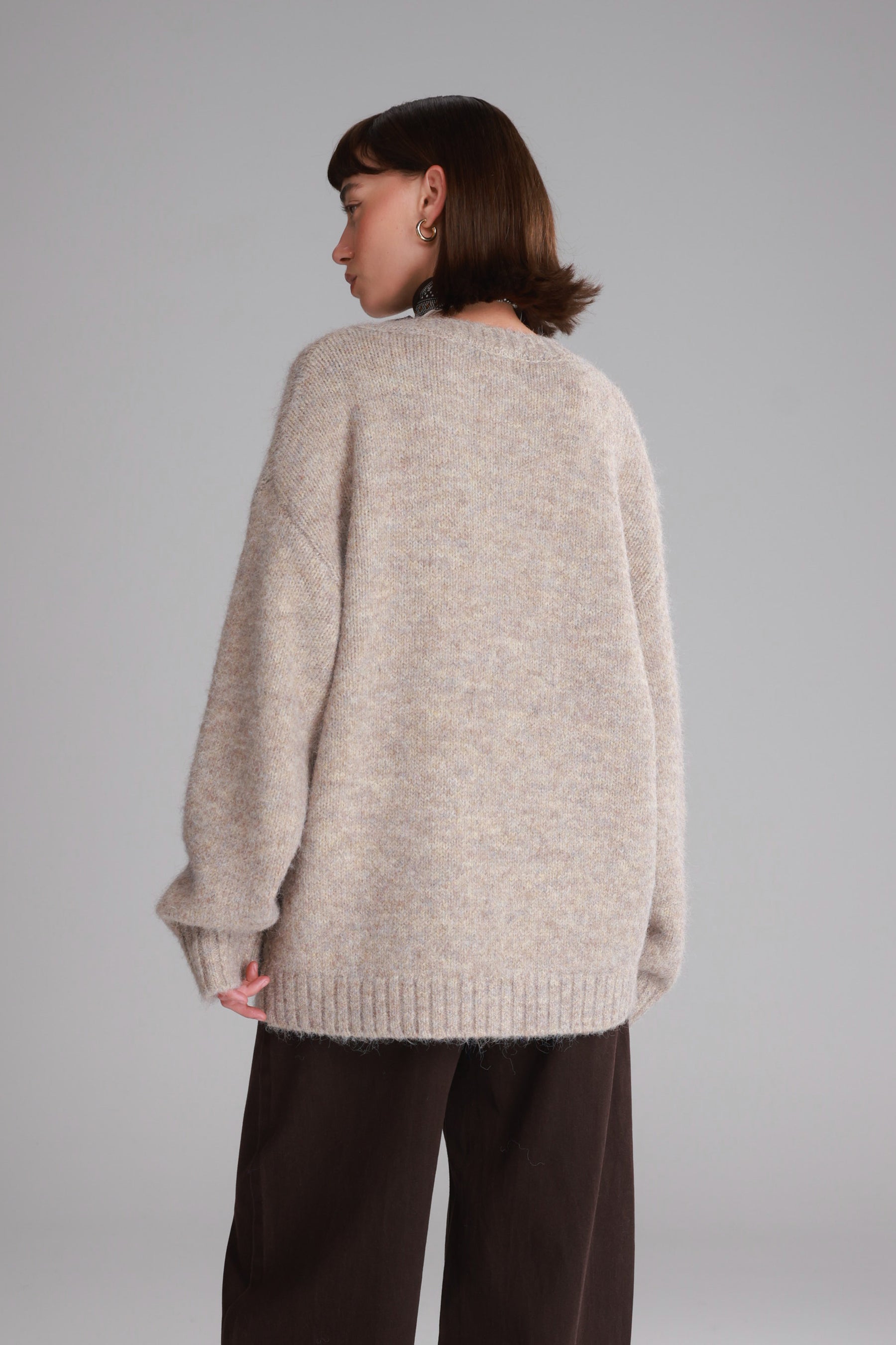 סוודר סאלי בז'