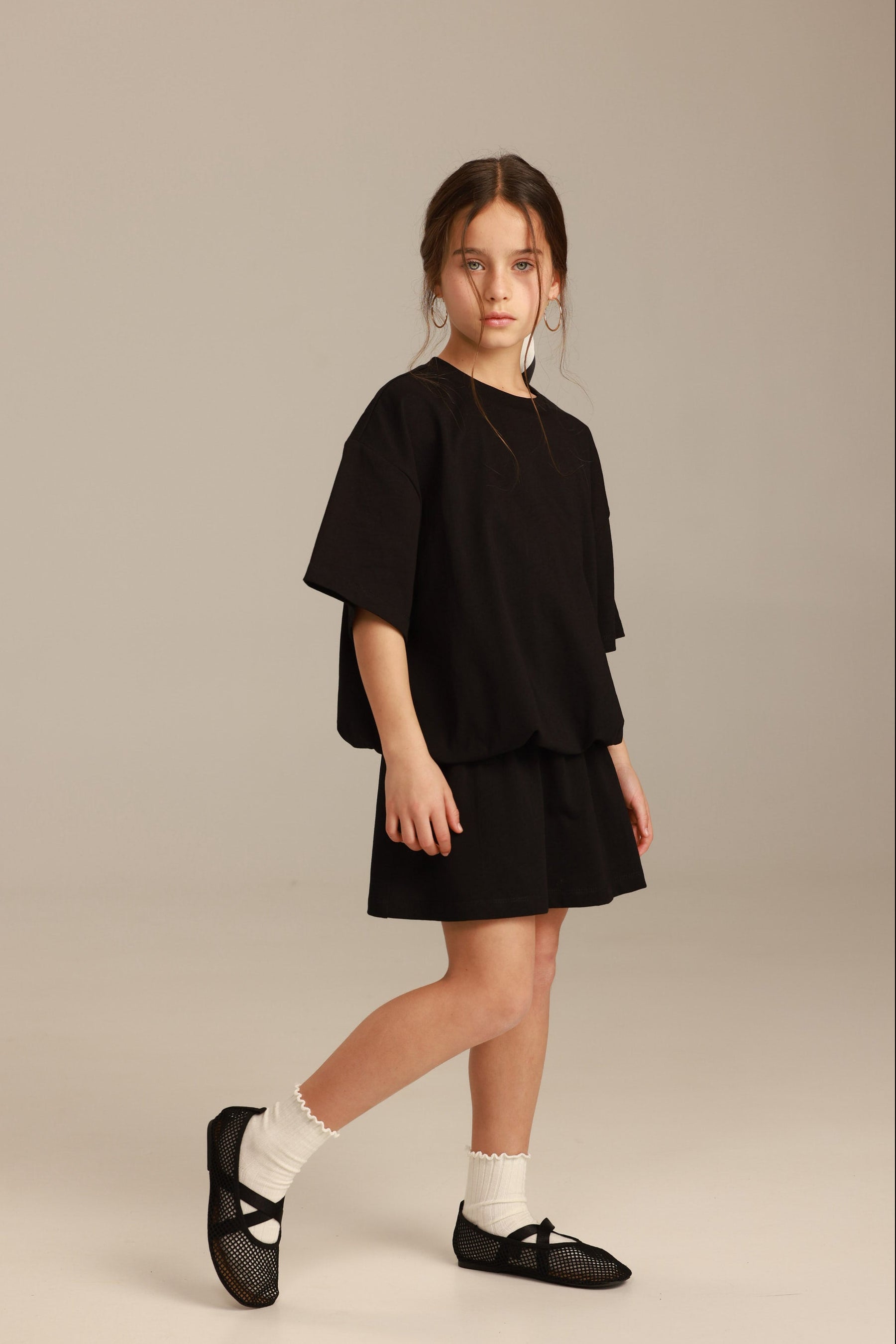 שמלת ארניקה שחורה