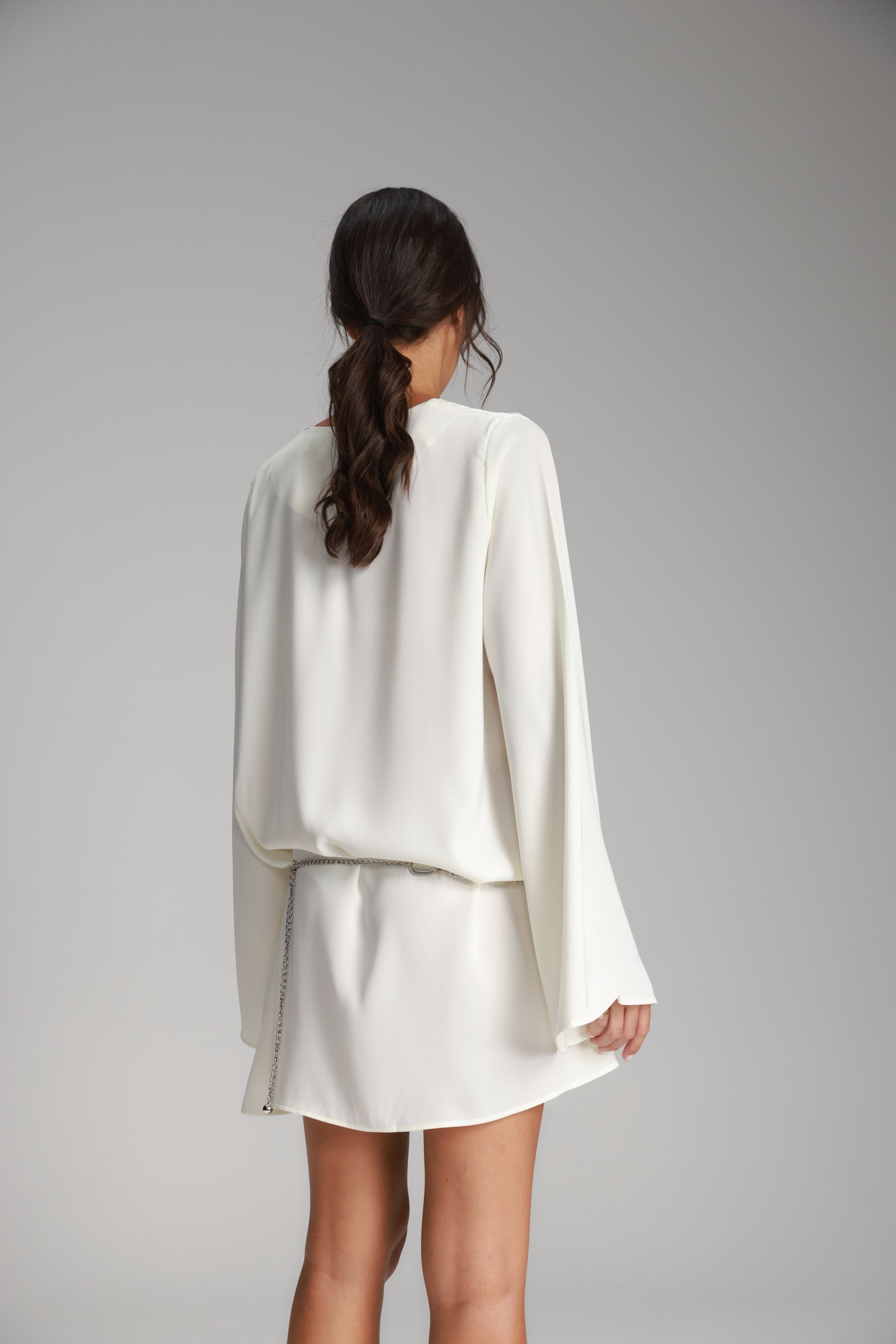 שמלת אודרי שמנת