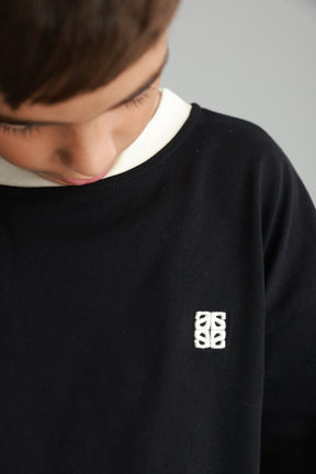 חולצת פייל שחורה