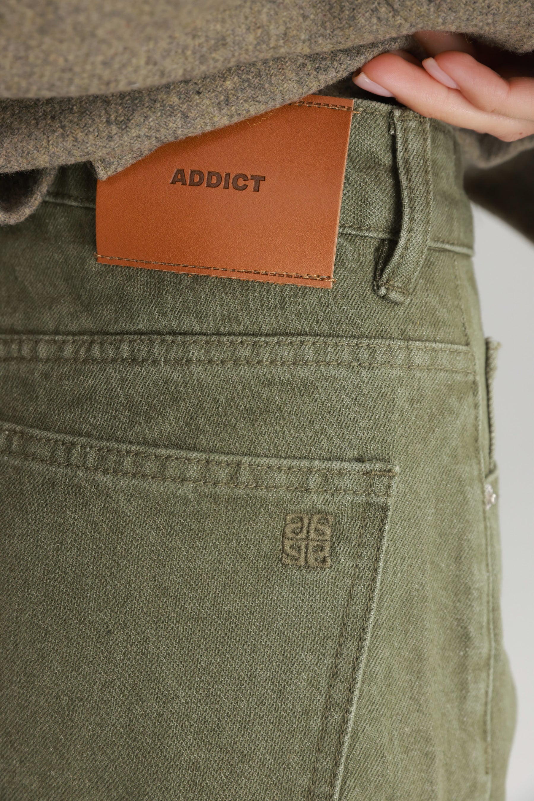 ג'ינס קלואי ירוק