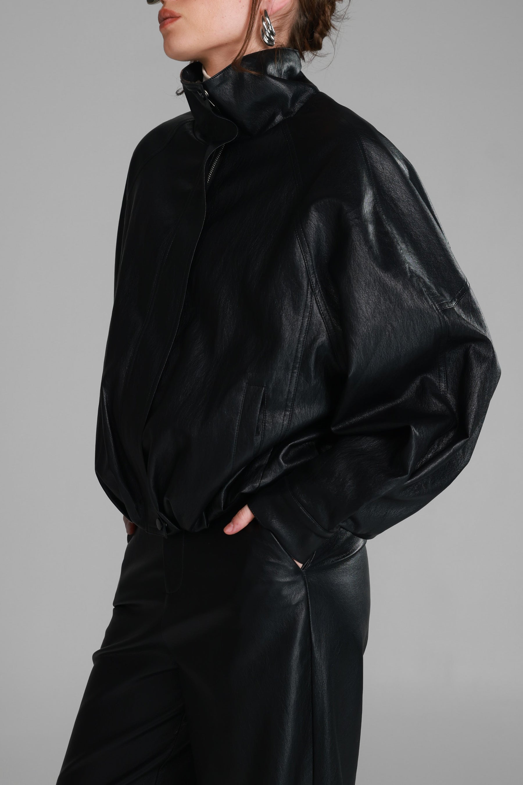 מעיל ג'וליה דמוי עור שחור