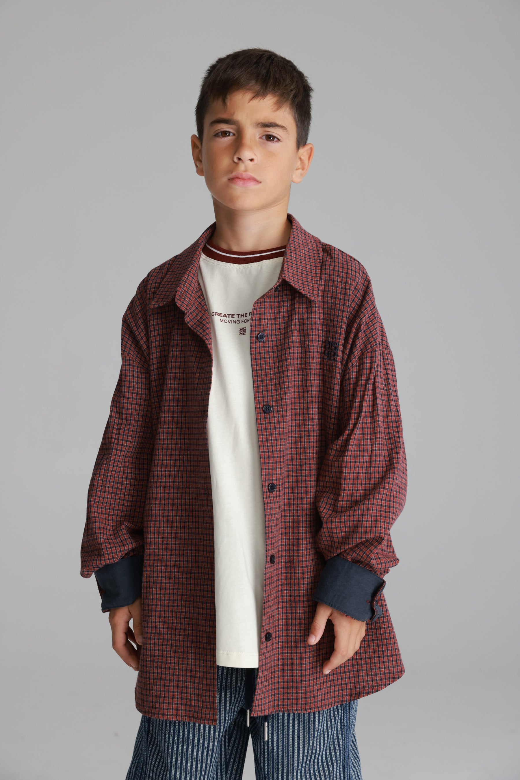 חולצת קניה מכופתרת בורדו/נייבי