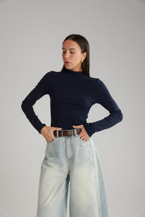 חולצת קרוליין נייבי