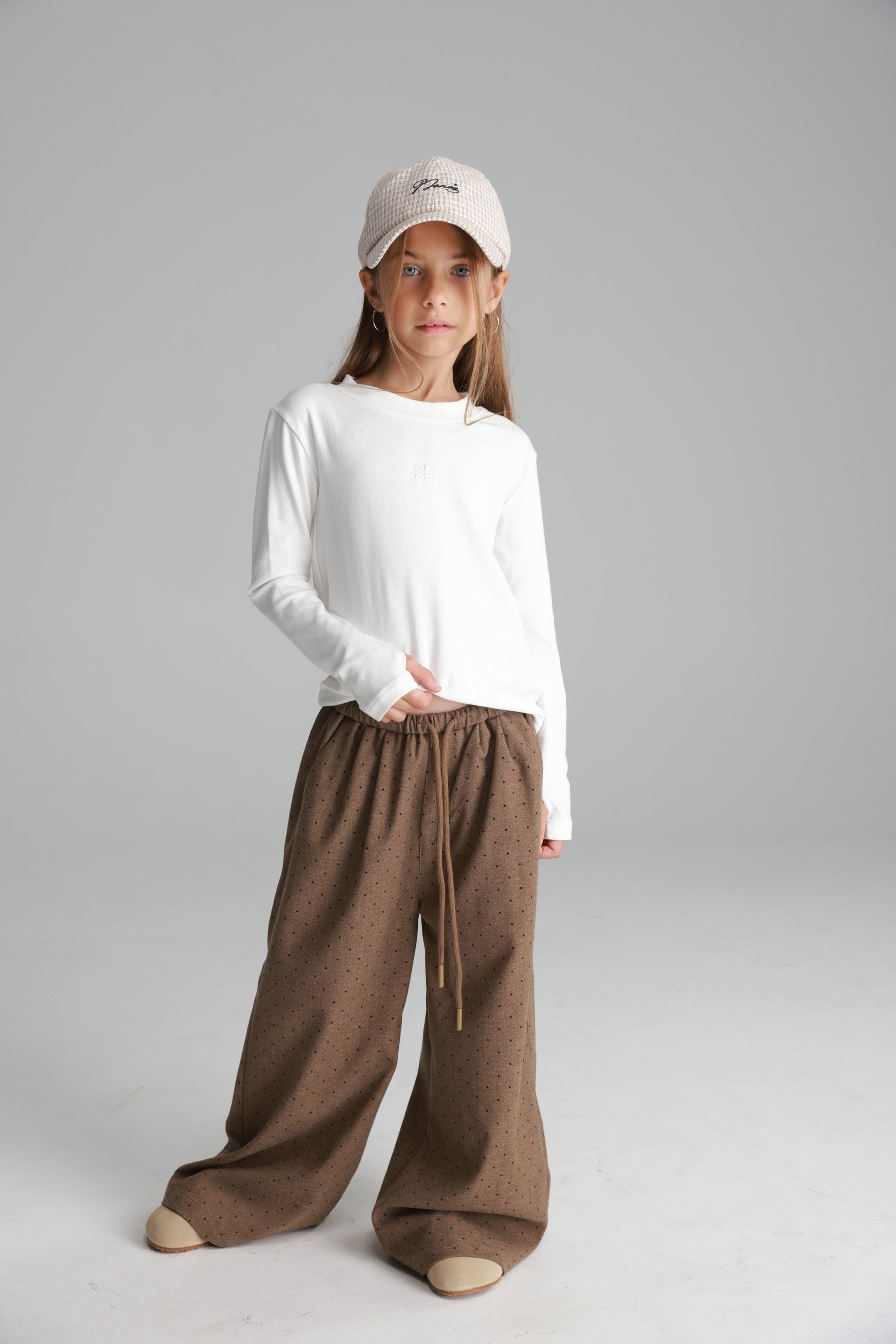 מכנסי אנדי חומים