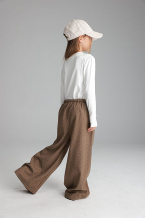 מכנסי אנדי חומים