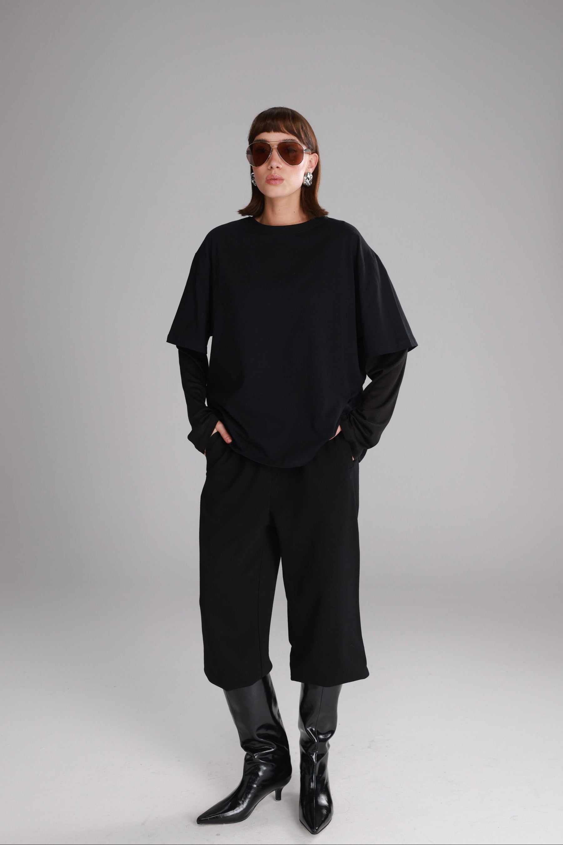 חולצת ג'נר שחורה