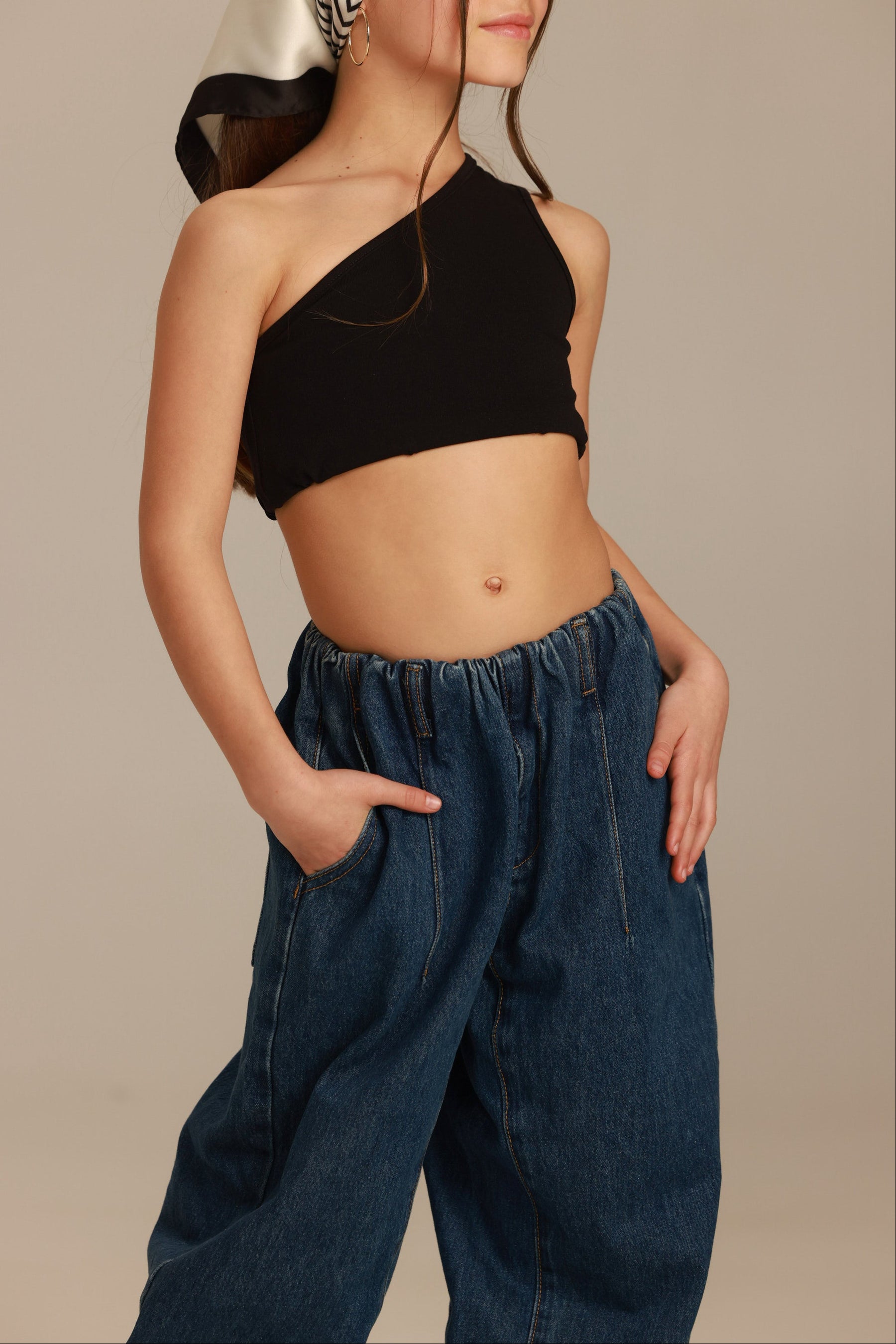 גופיית פרינס שחורה