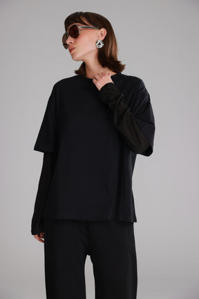 חולצת ג'נר שחורה