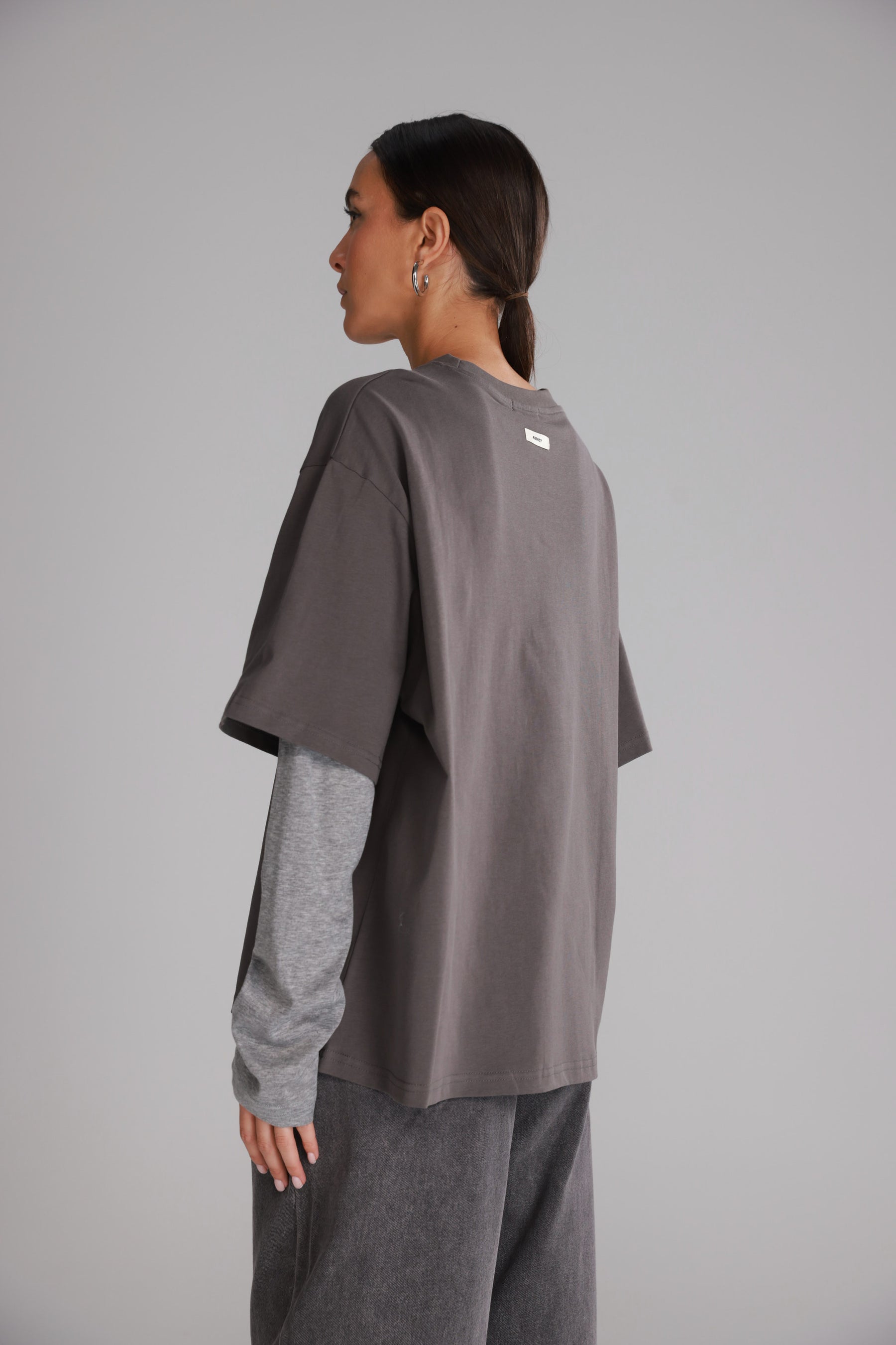 חולצת ג'נר אפורה