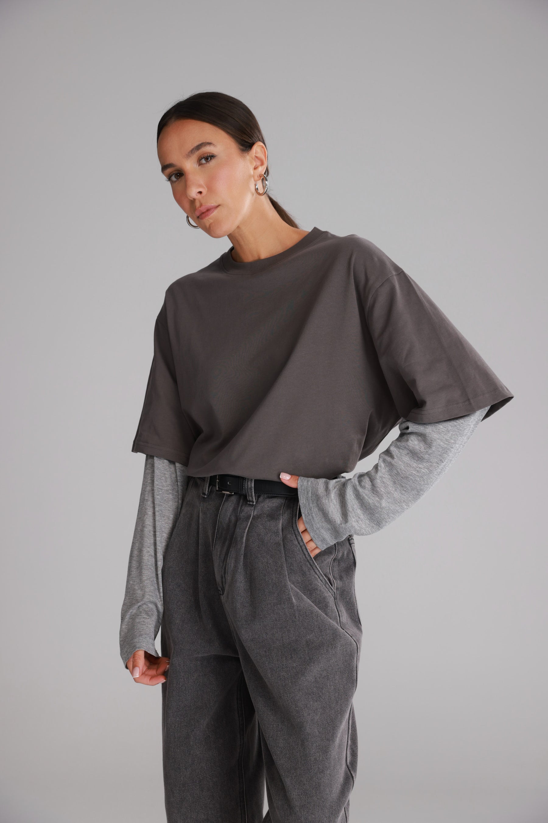 חולצת ג'נר אפורה