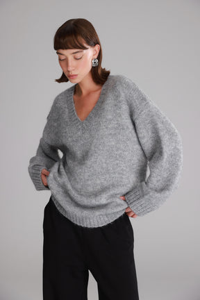 סוודר סאלי אפור בהיר