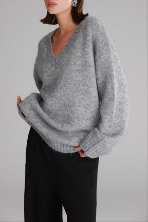 סוודר סאלי אפור בהיר