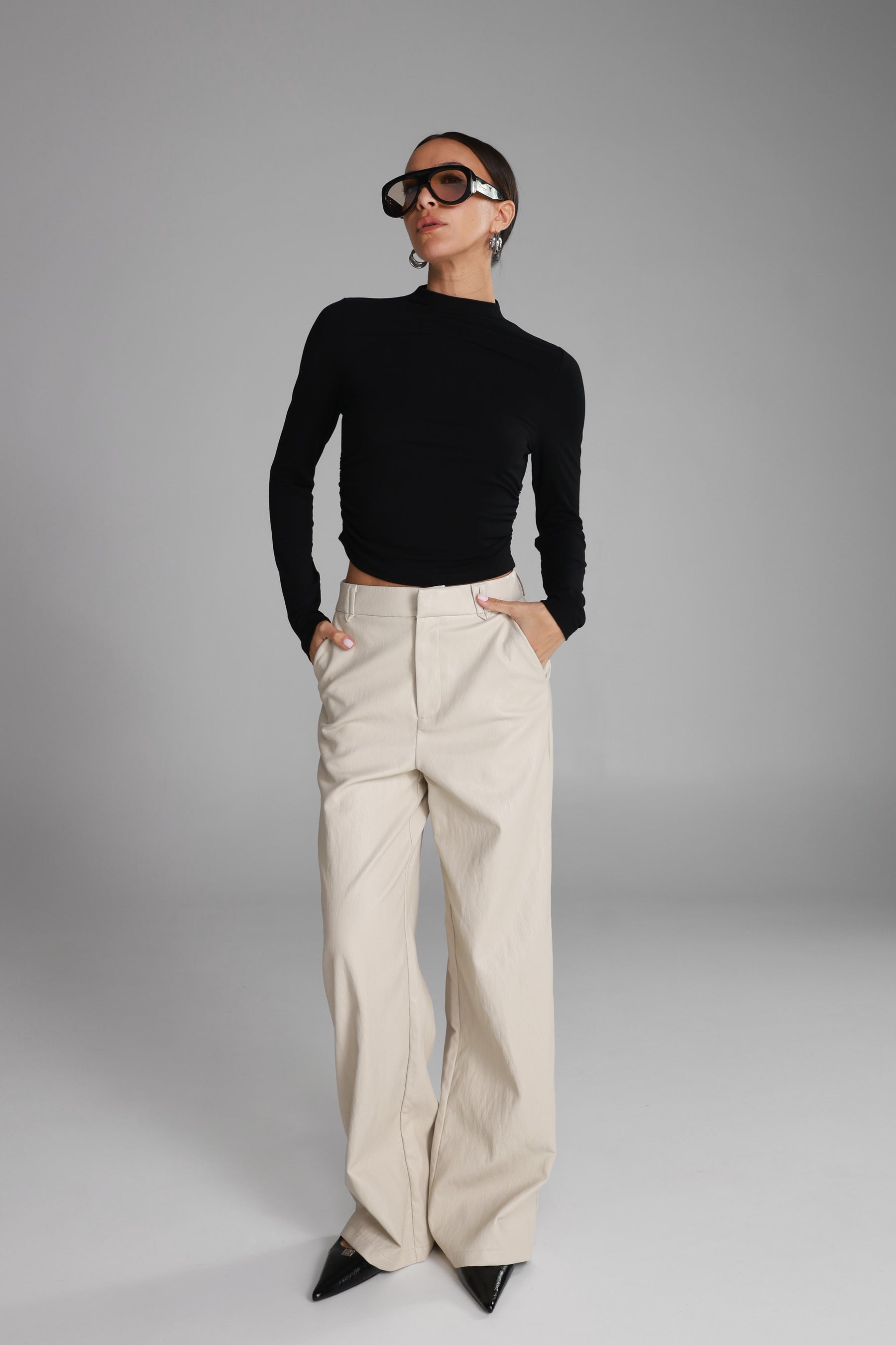 מכנסי ג'וליה דמוי עור שמנת