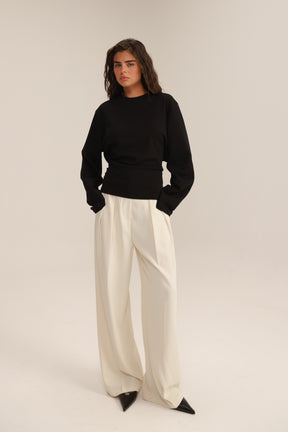 חולצת אולה שחורה