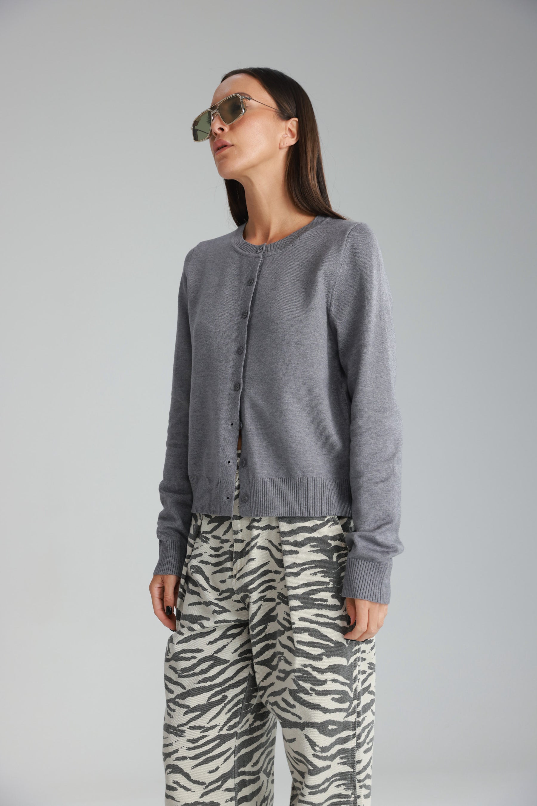 סריג אולי אפור