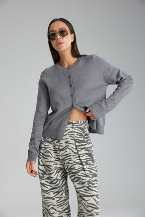 סריג אולי אפור