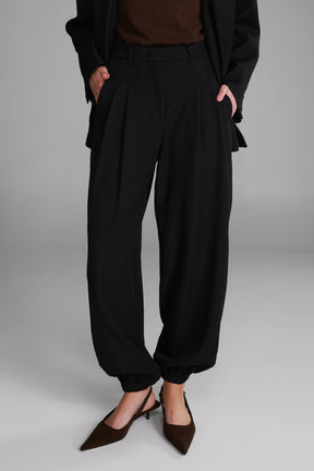 מכנסי הנרי ארוכים שחורים