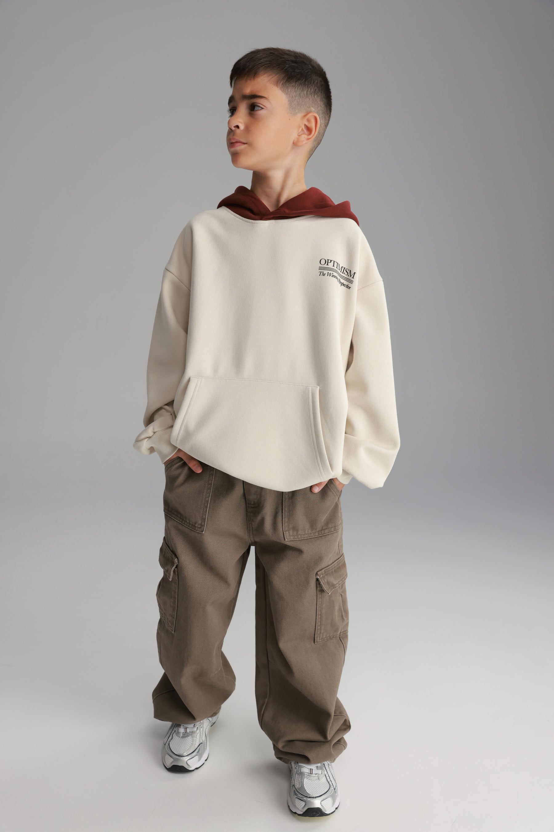 ג'ינס מרטין חאקי