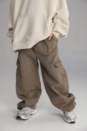 ג'ינס מרטין חאקי