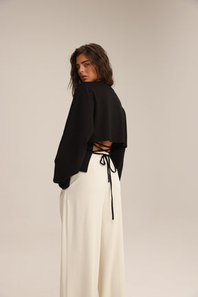 חולצת אולה שחורה