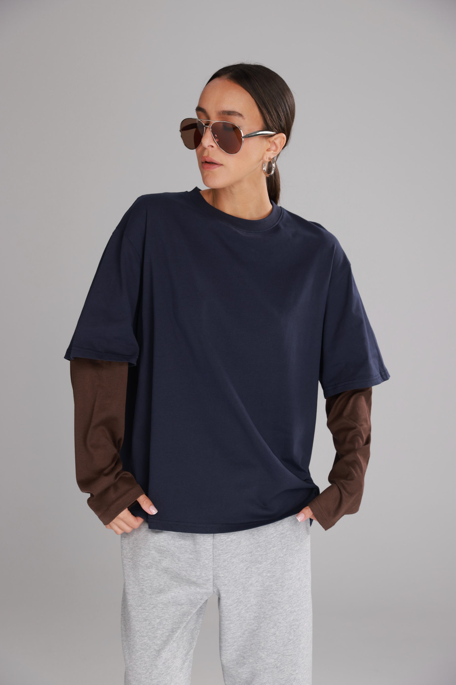 חולצת ג'נר נייבי/חום