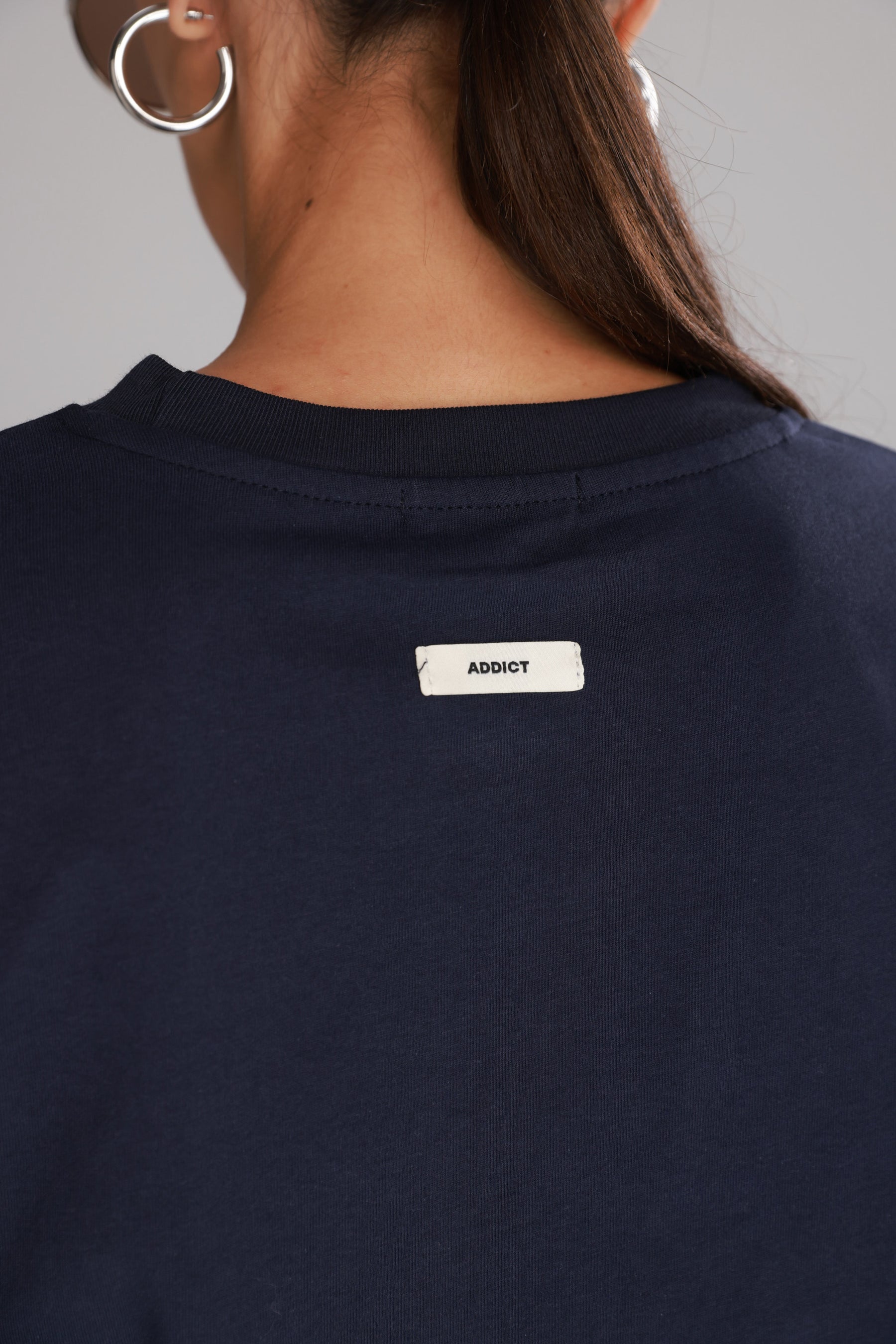 חולצת ג'נר נייבי/חום