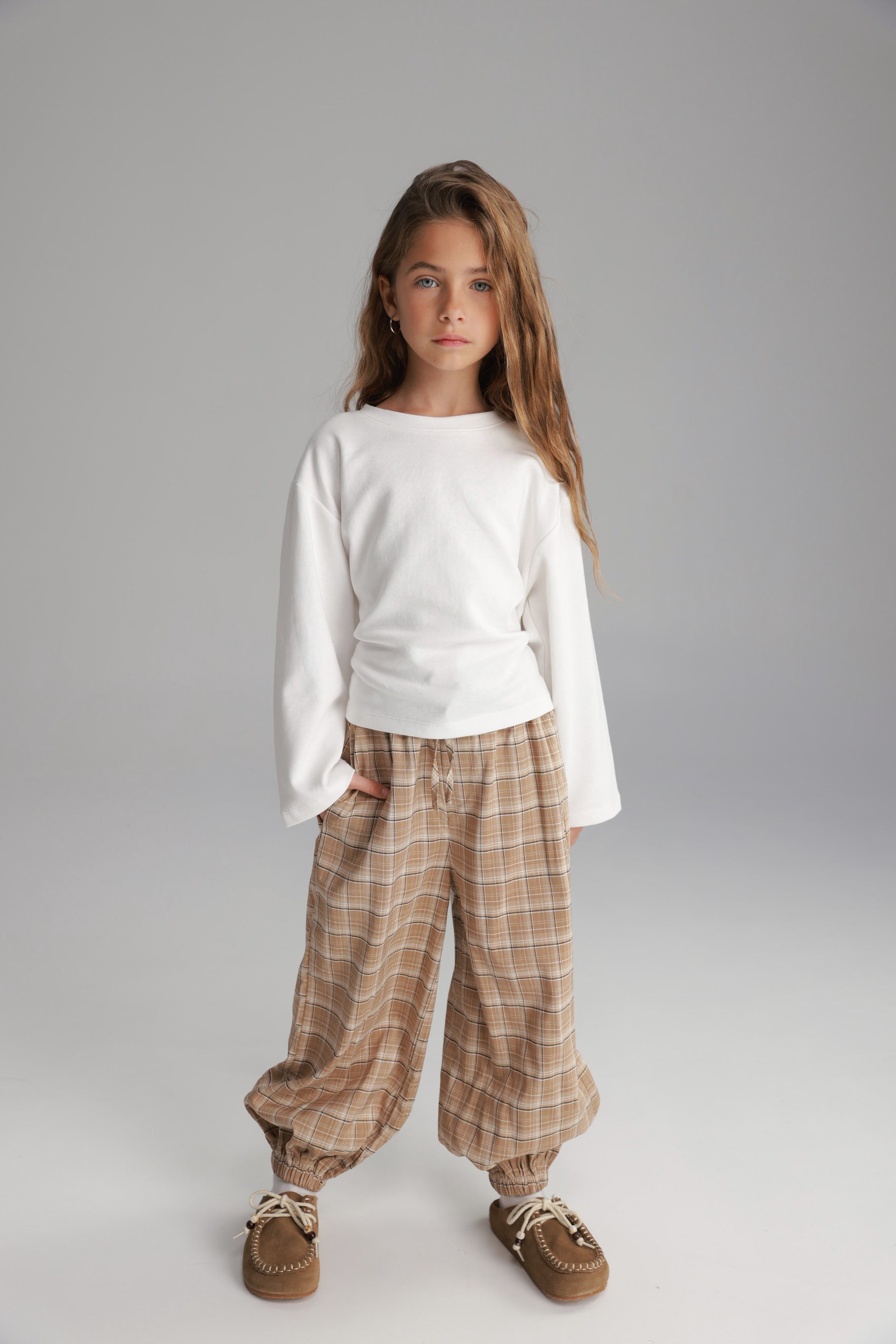 מכנסי קאלי משבצות בז'