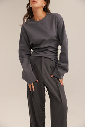 חולצת אולה אפורה