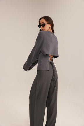 חולצת אולה אפורה