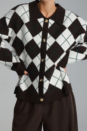 סוודר סקוט חום כהה/שמנת