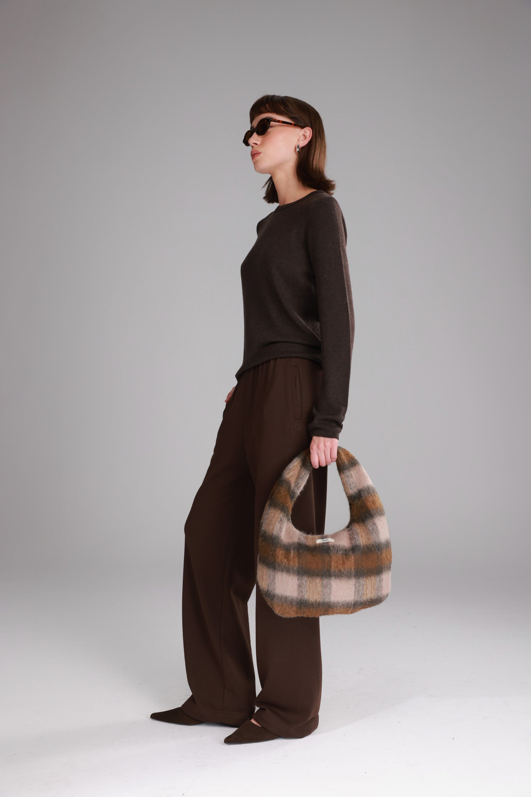 תיק איזבל משבצות חום