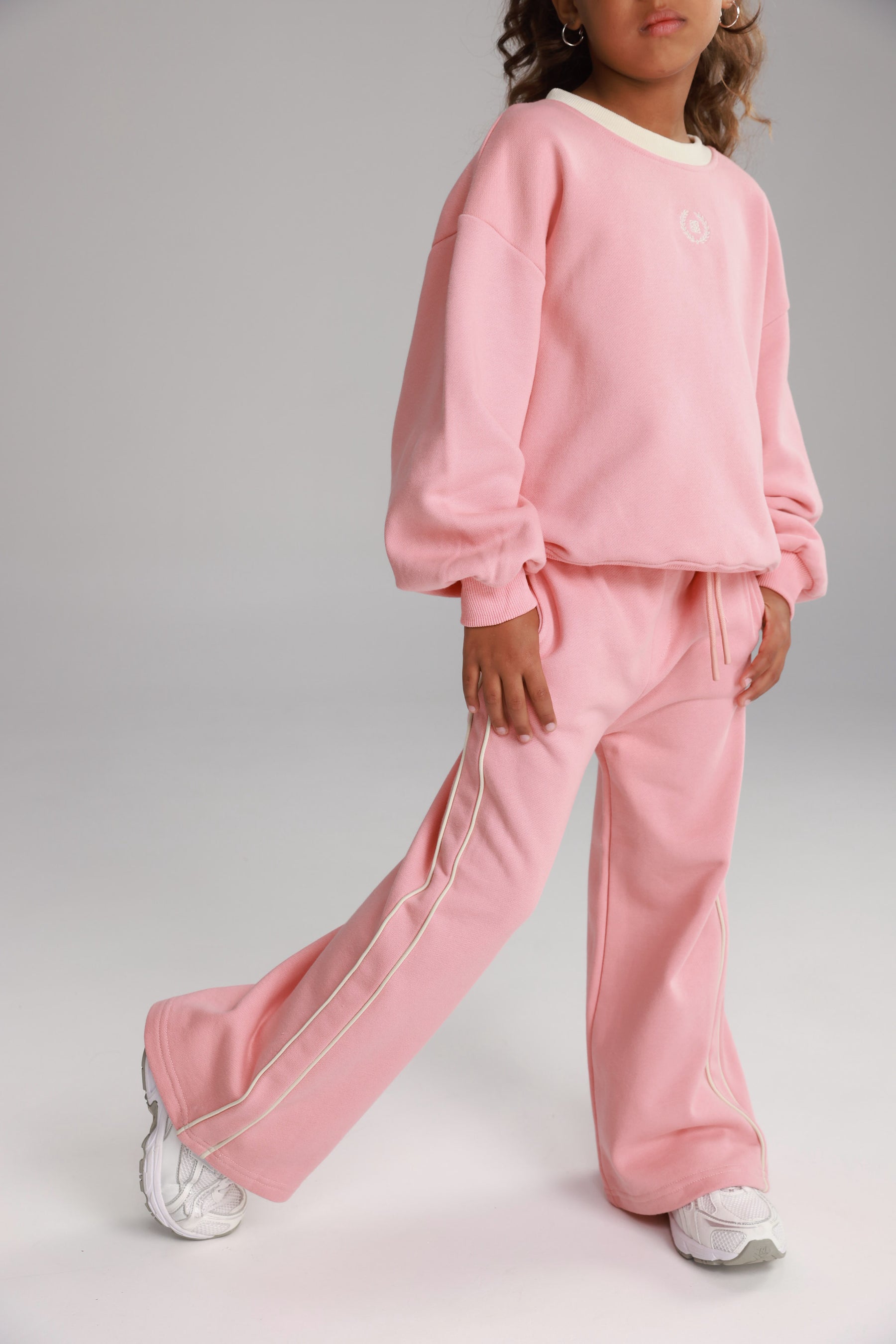 חליפת ג'וני ורודה