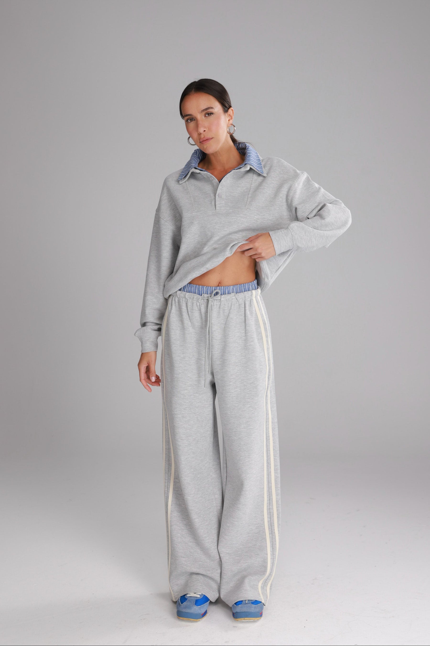 חליפת סול אפורה