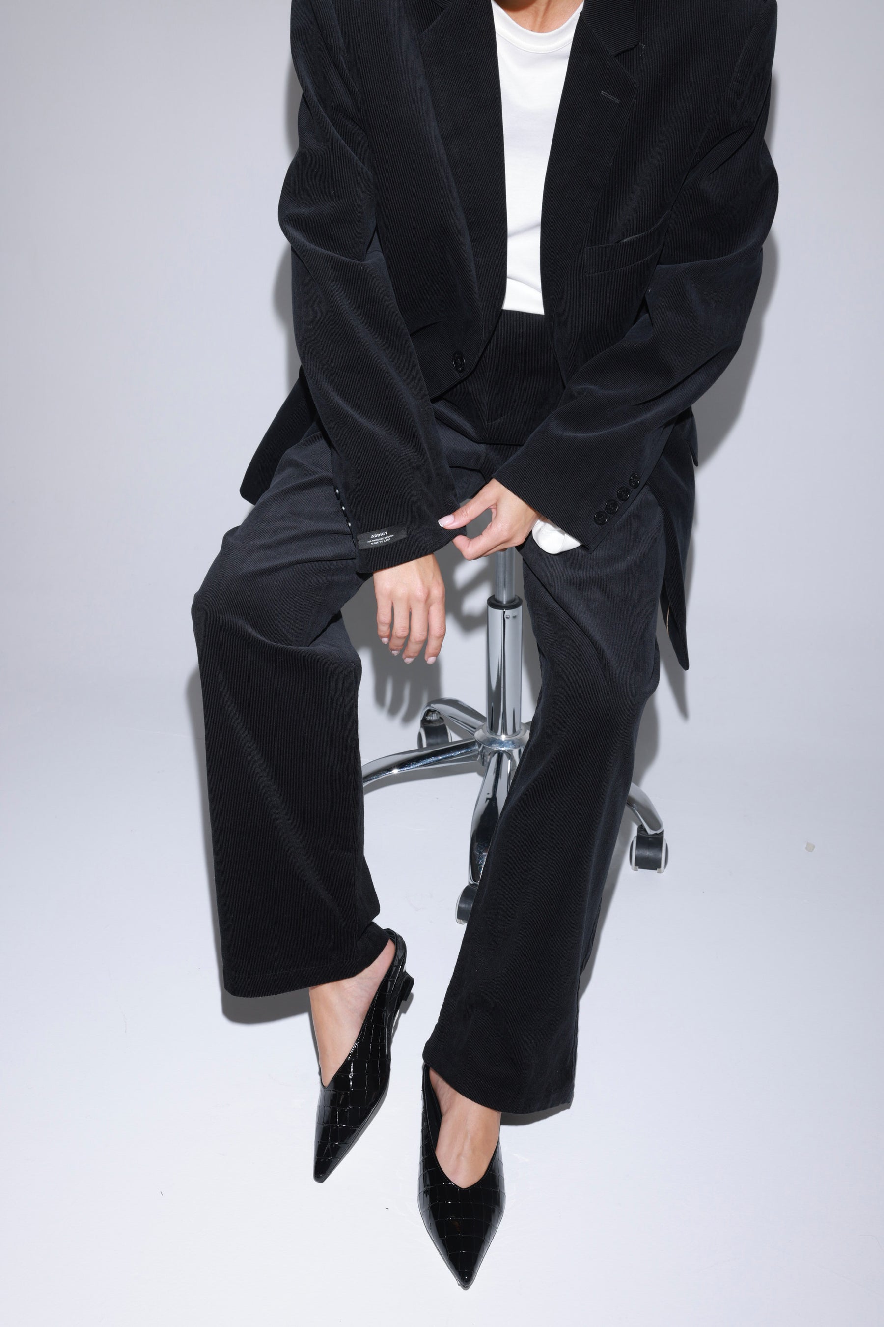 נעלי עקב דיאן שחורות