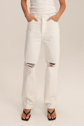 ג'ינס מייקל לבן