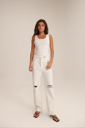 ג'ינס מייקל לבן